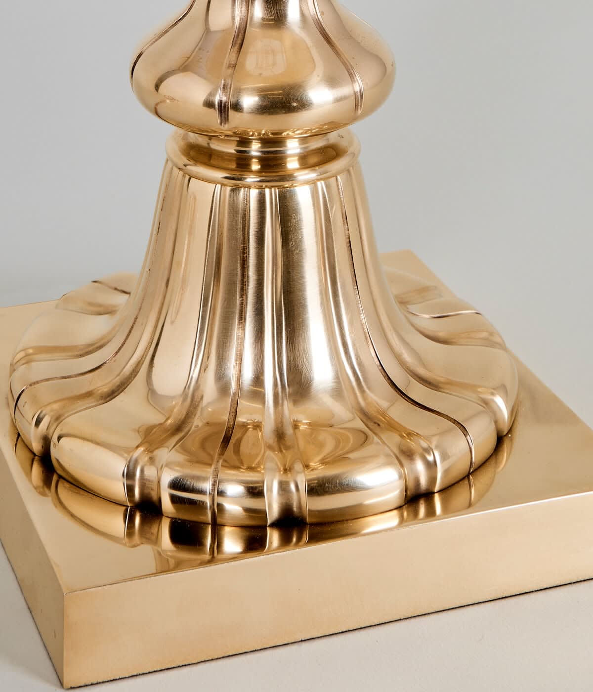 Winslade Table Lamp