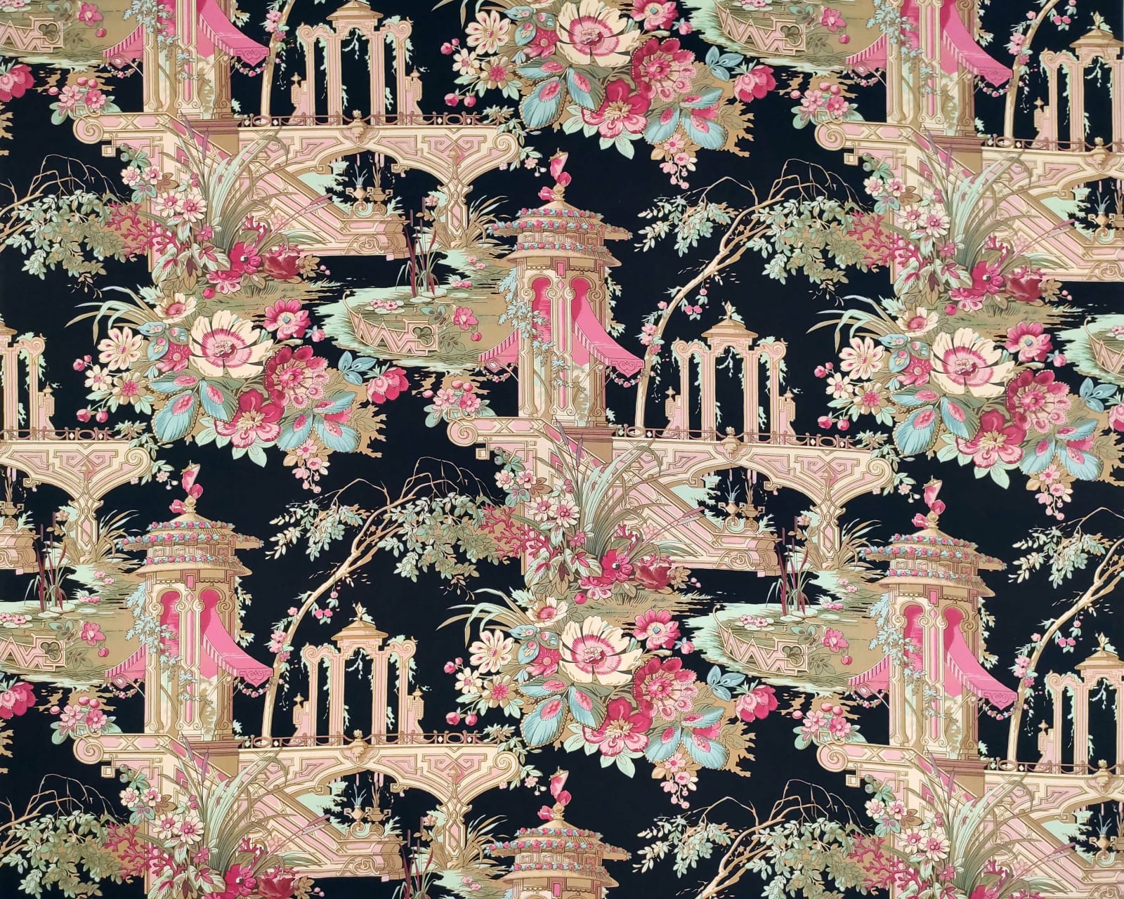 Charles Burger, Pekin Canvas Black Multicolor