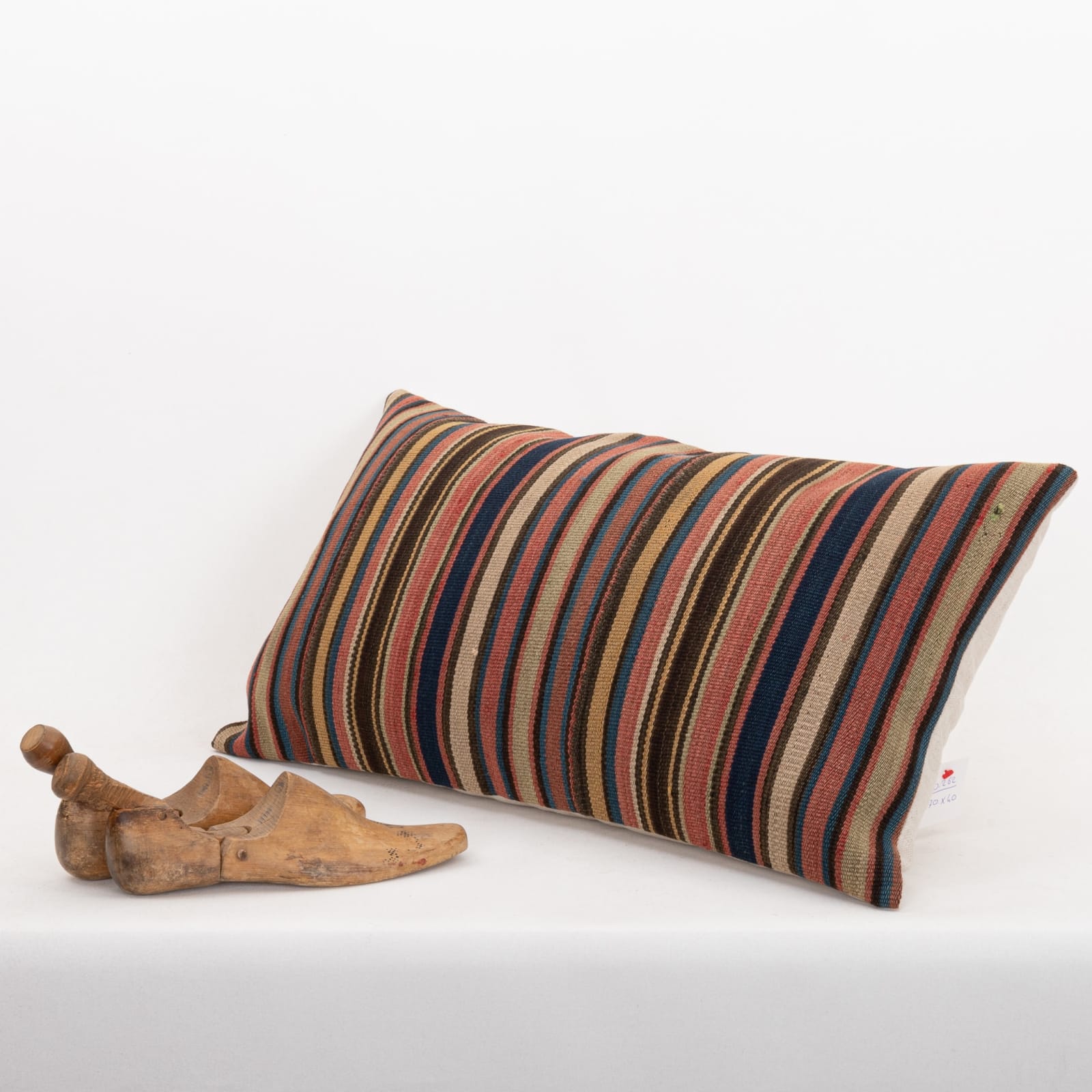 40x70cm 16x28in Jajim Striped Cushion