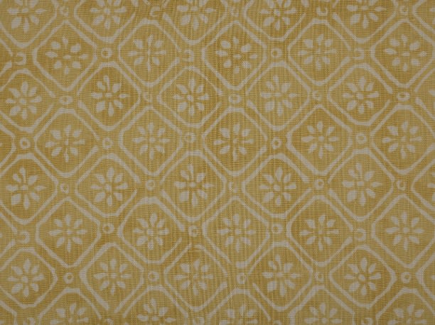 Bau Zhu Pale Yellow