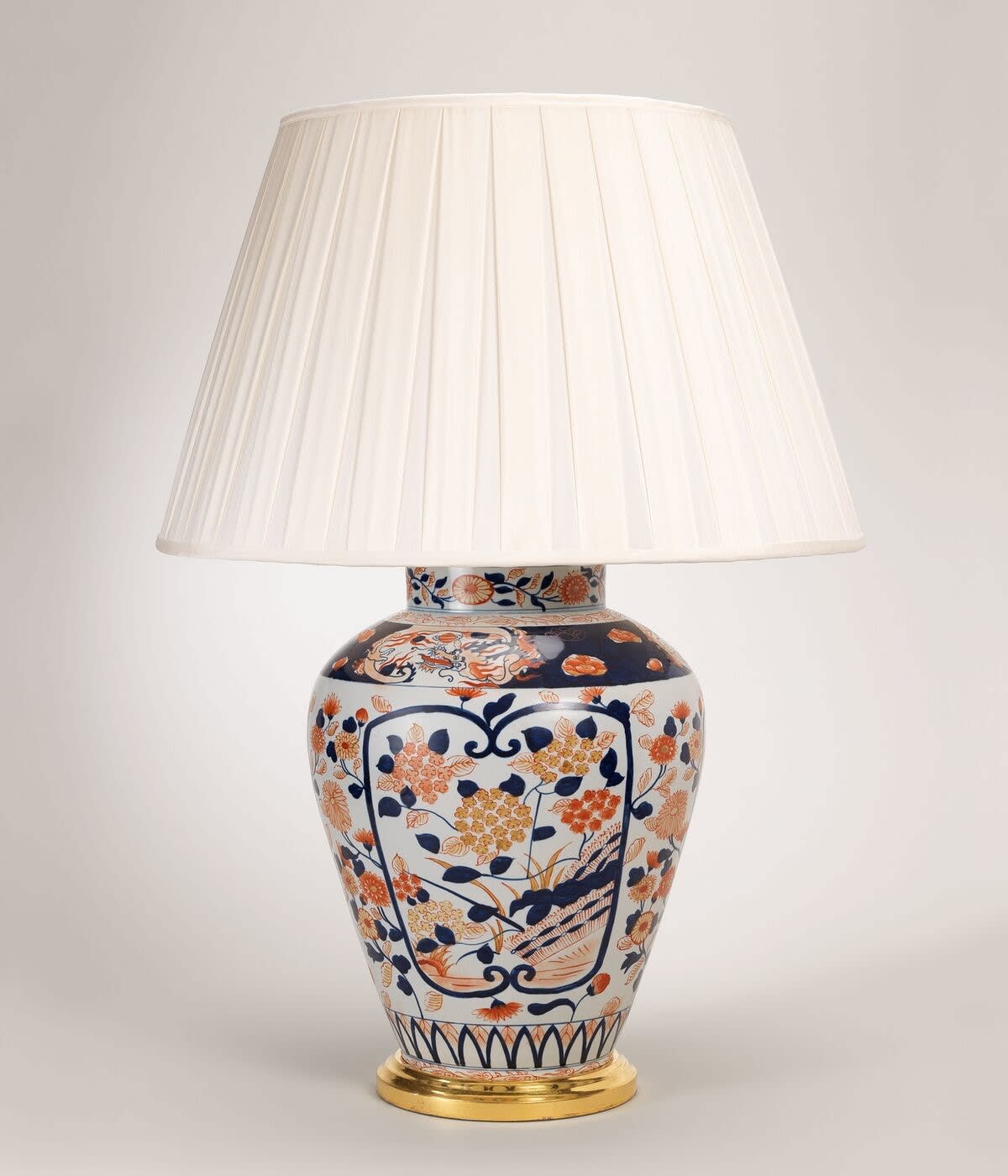 Imari Vase Red and Blue
