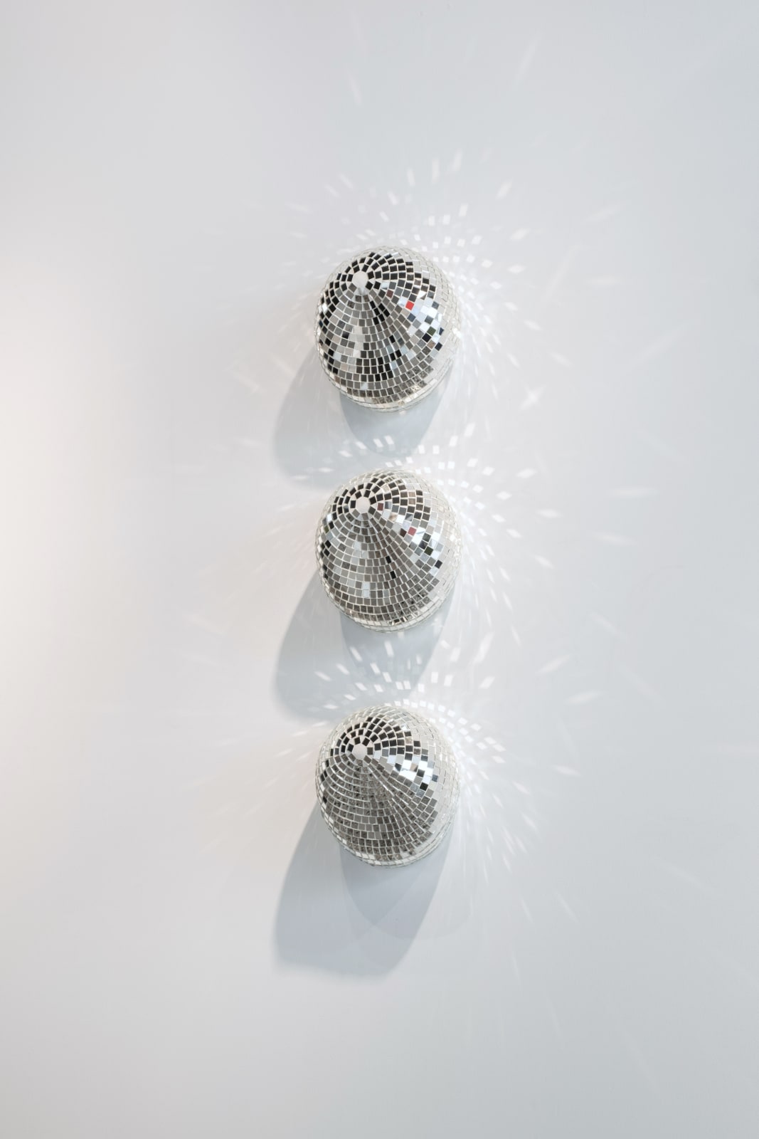 Rotganzen, DOT DOT DOT