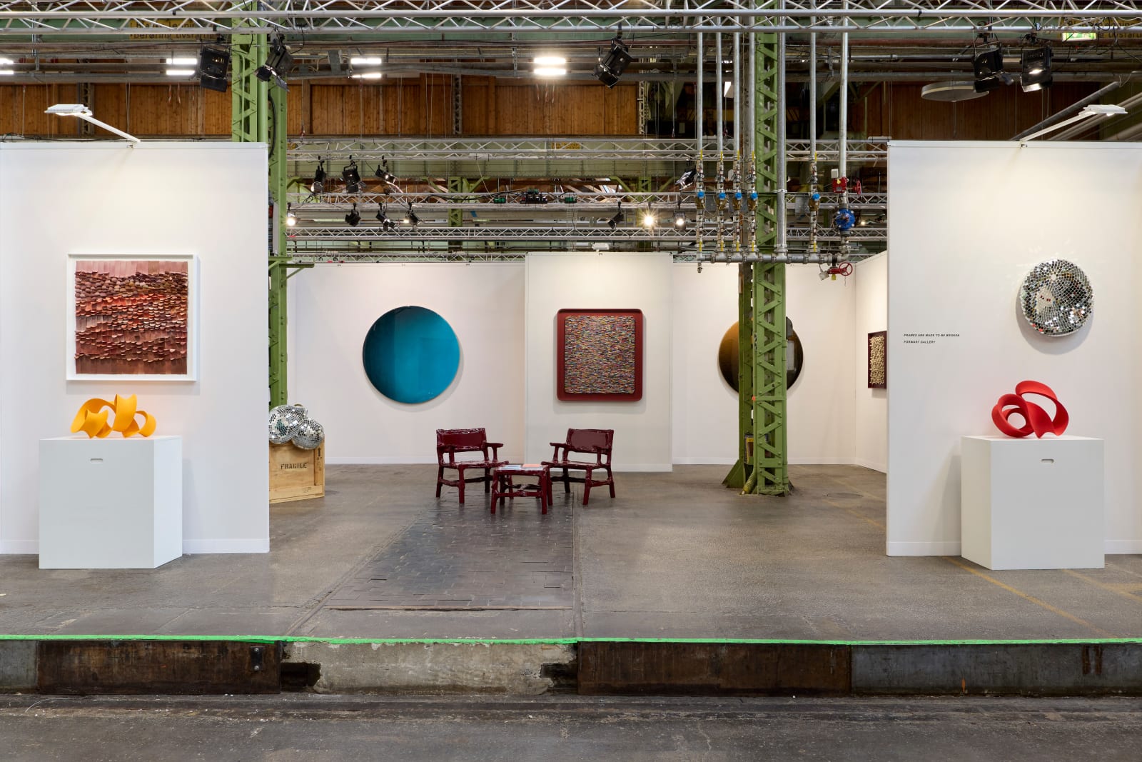 Merete Rasmussen, Red Loop, 2025