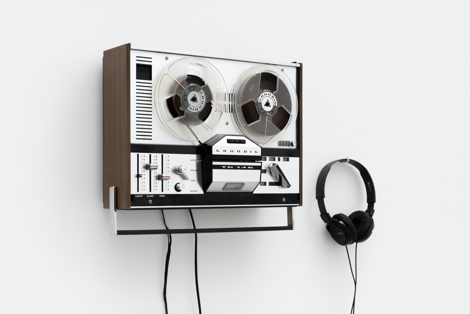 Vasco Araújo - A Testimony (Archive Sound Coil #1)