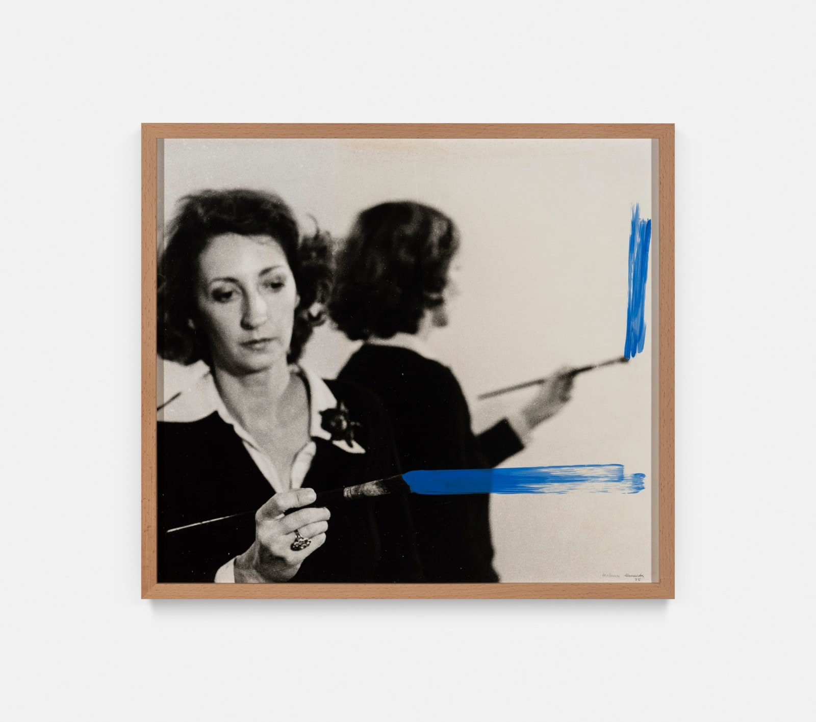Helena Almeida - Pintura Habitada