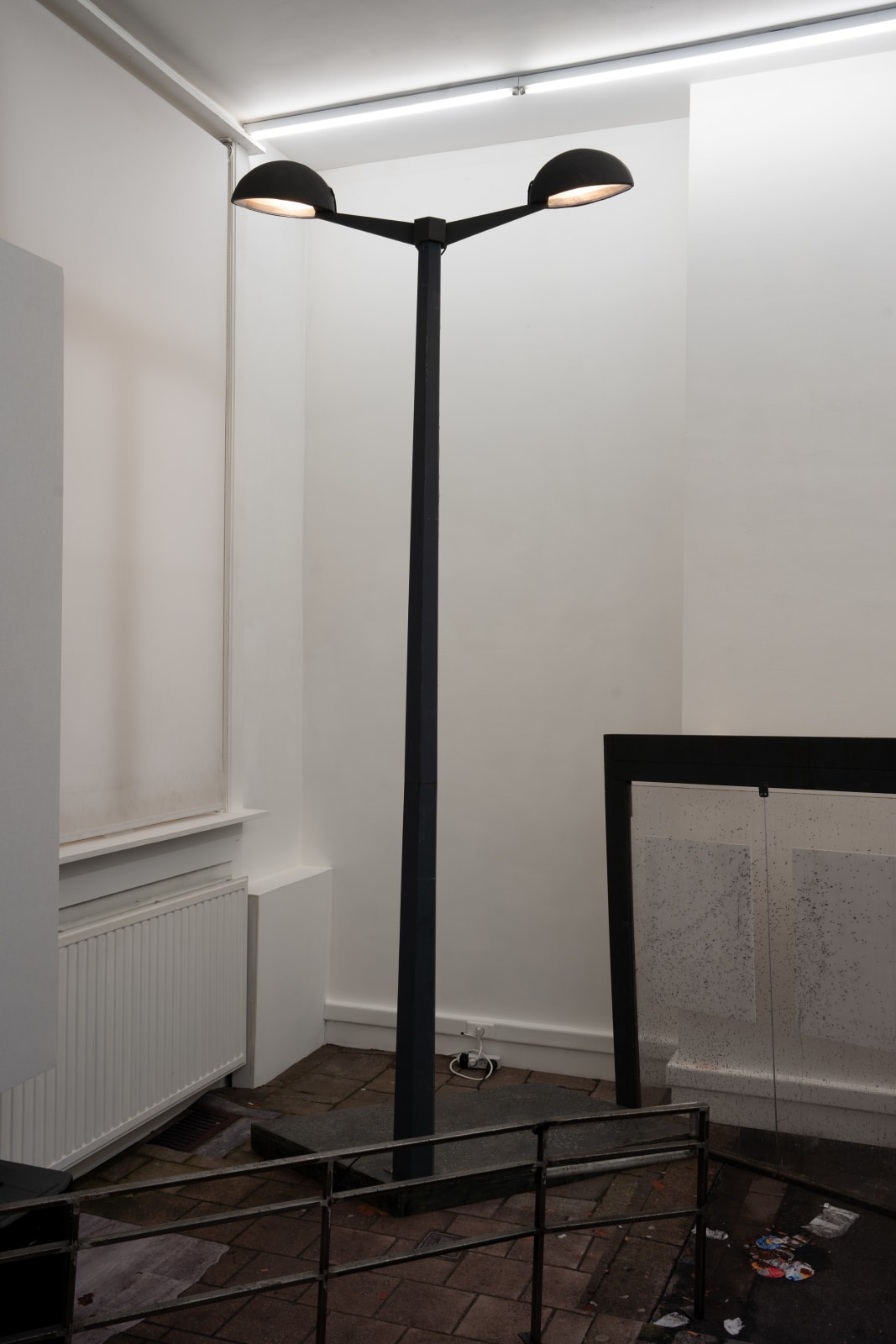 Thomas Verstraeten, Straatlantaarn perspectief, 2024