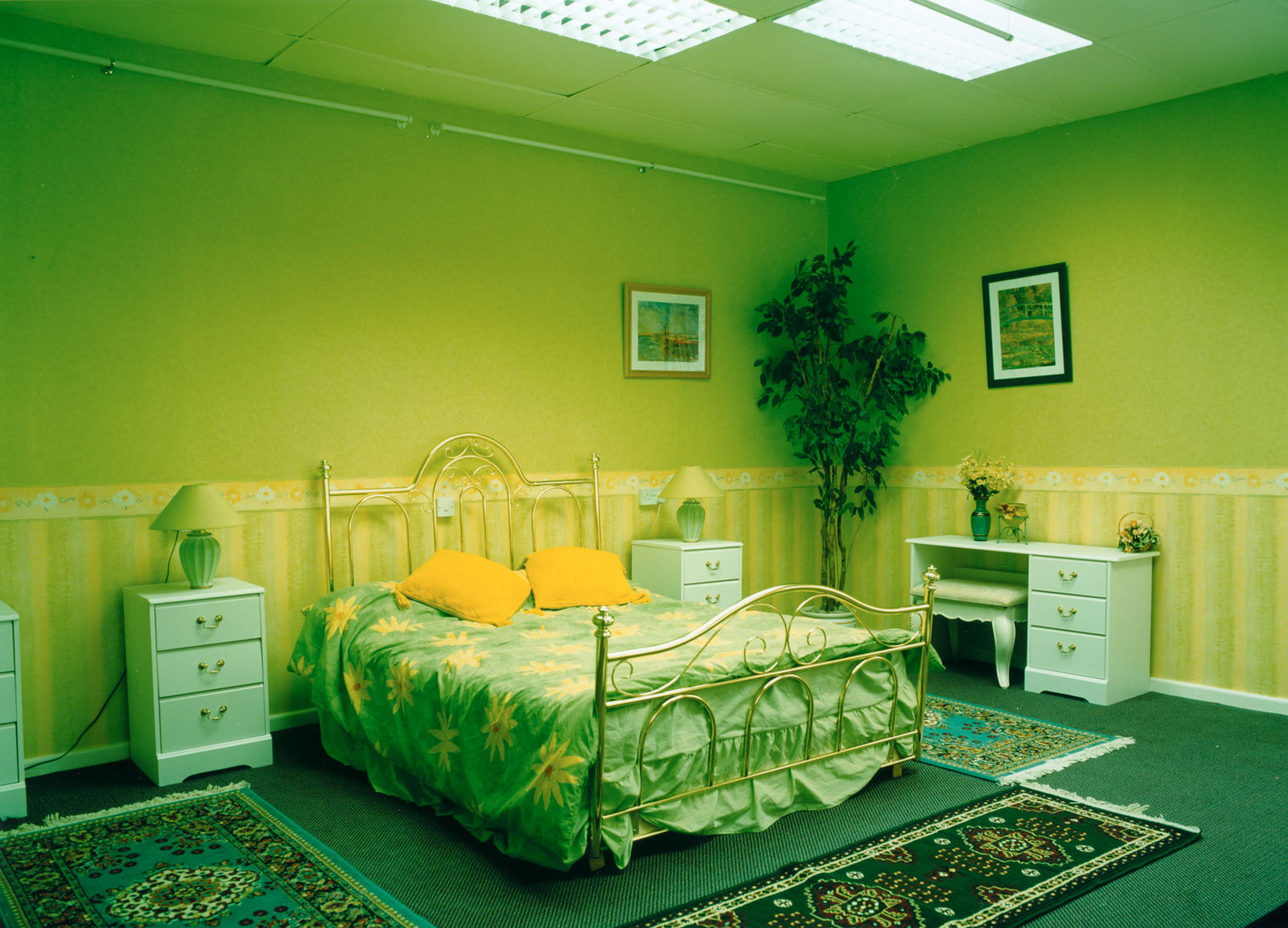 BRIDGET SMITH, Glamour series, 1999