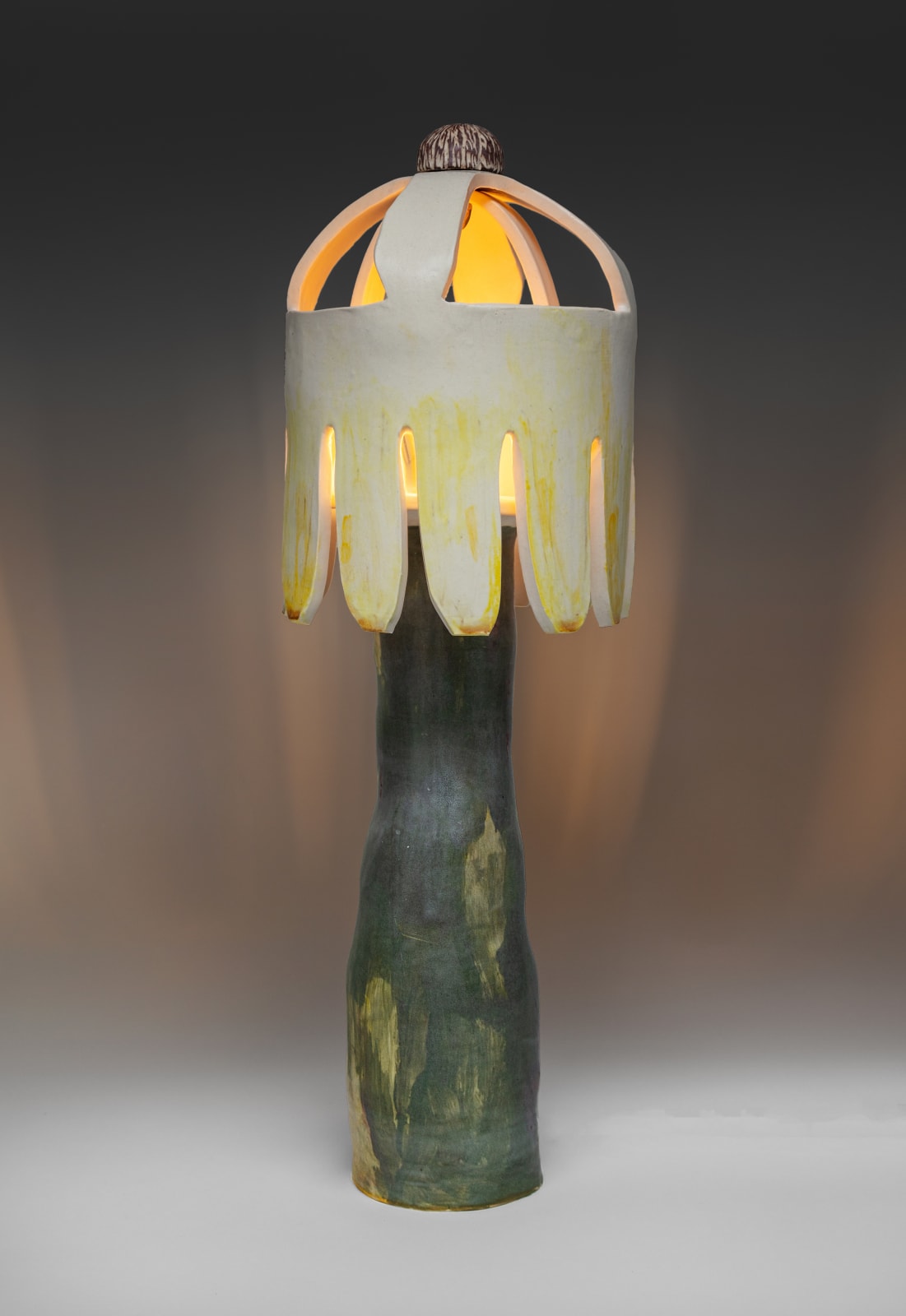 Rebecca Boraz, Daisy Lamp , 2025