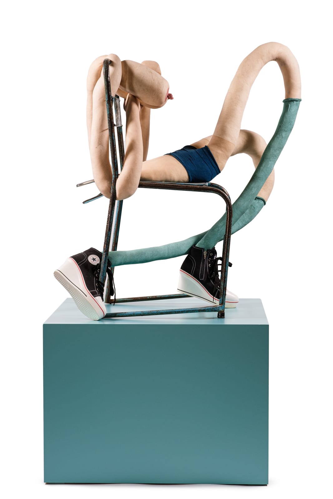 Sarah Lucas, TITIVILITIUM, 2021