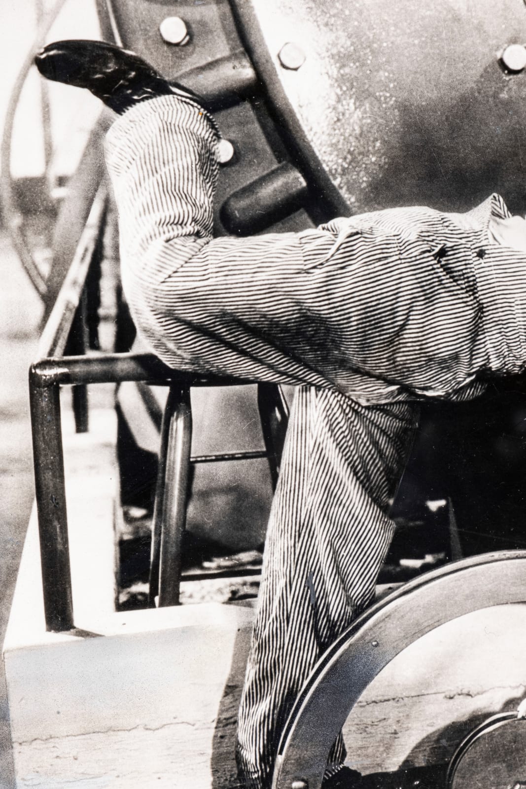 Unspecified Photographer, Charlie Chaplin in the film 'Modern Times', 1936