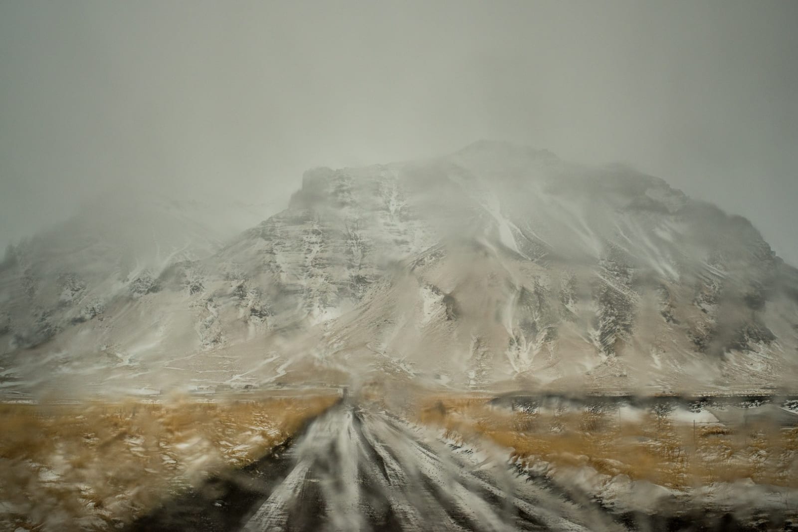 Todd Hido, 11805-5737, 2017.