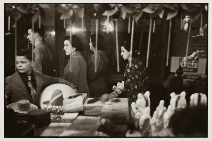 Louis Faurer, San Genaro Festival, New York City, 1950.