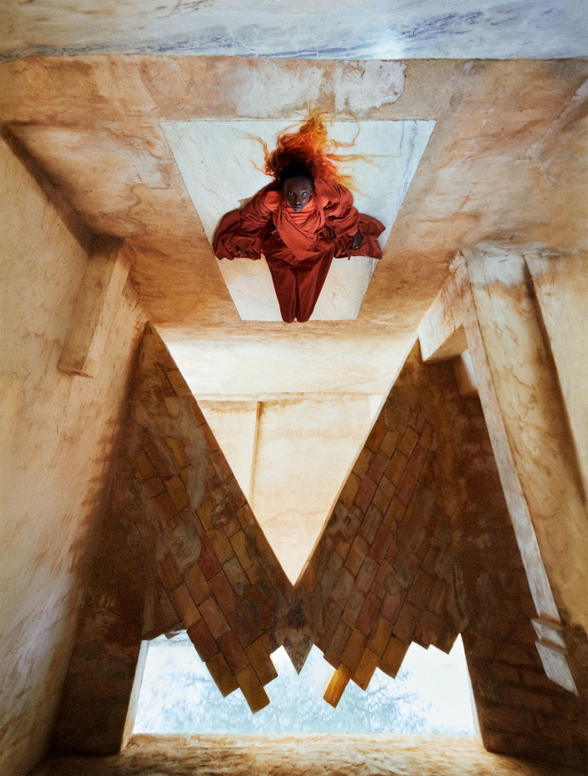 Txema Yeste, Levitation, Assa Baradji, Ibiza, 2020.