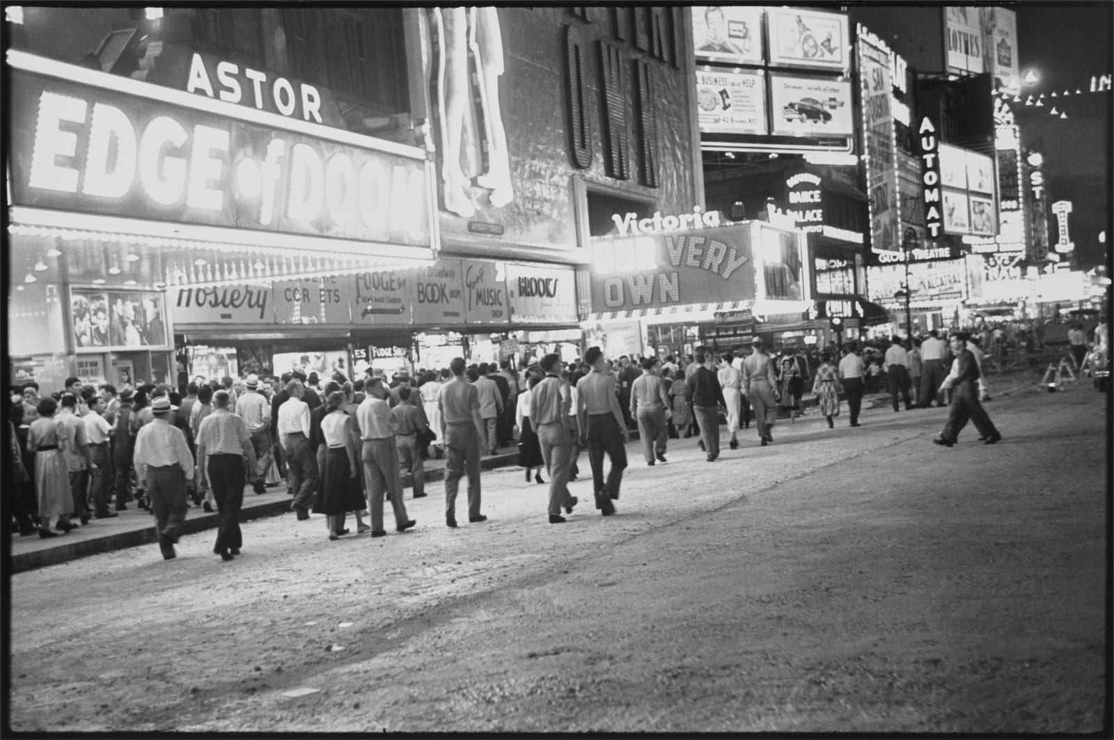 Louis Faurer, Repaving Times Square, New York City, 1949.
