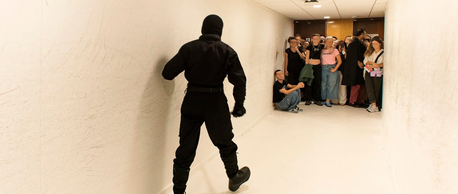 Paul Setúbal, Because the knees bend, 2023