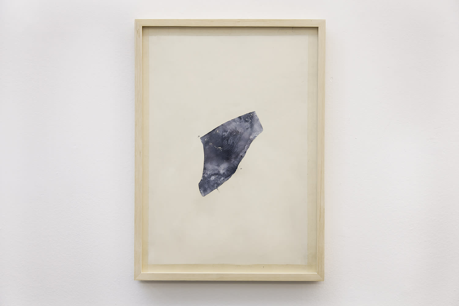 Frederico Filippi, Estilhaço com nuvem (Splinter with cloud), 2016