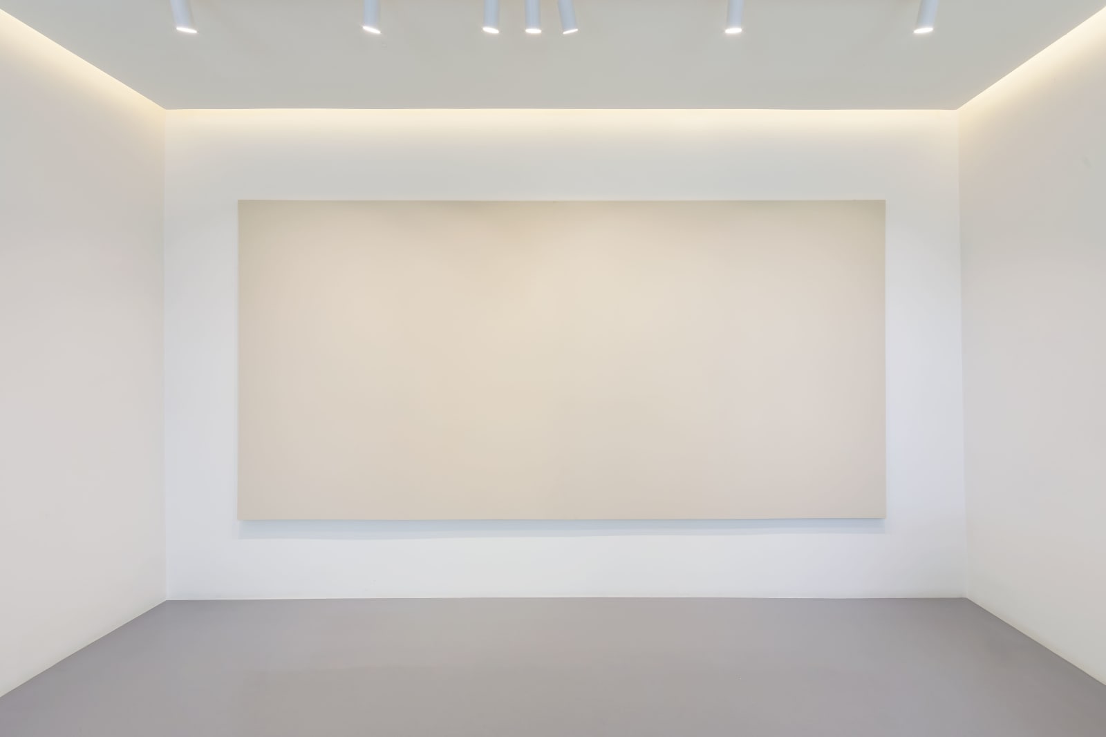 Mariana Horgan, Bare Hands, 2025