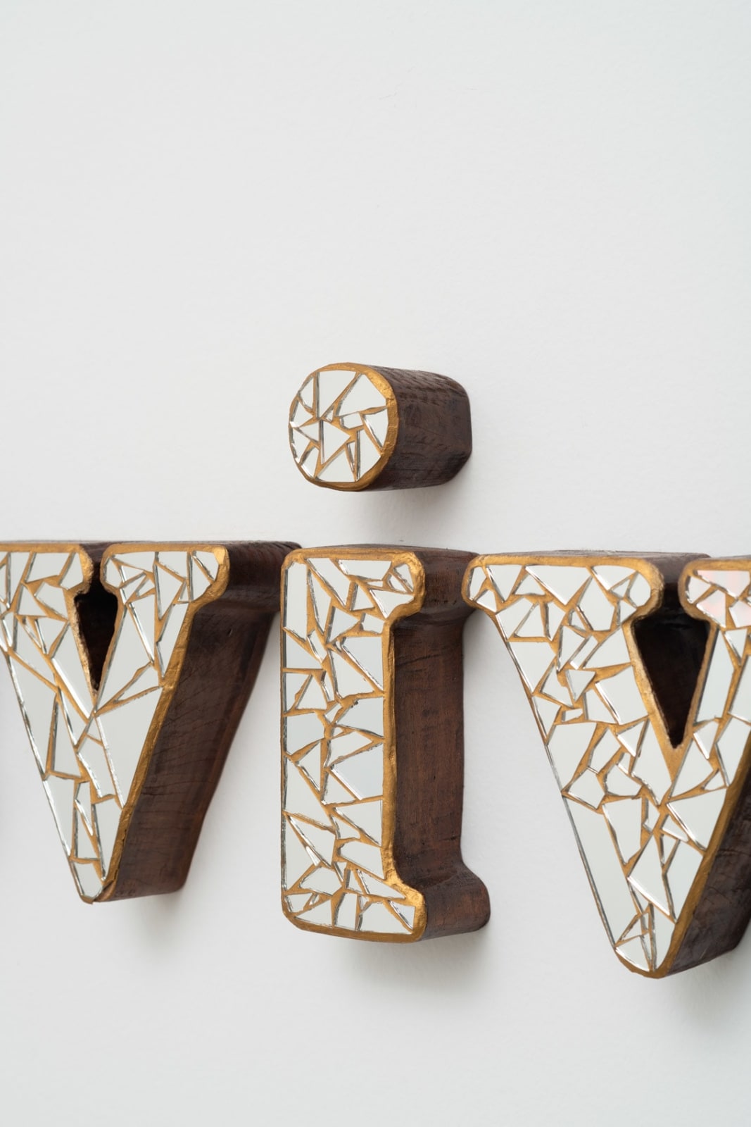 Panmela Castro, Eu sobrevivi, série Residência [I I survived, from Residency series], 2021