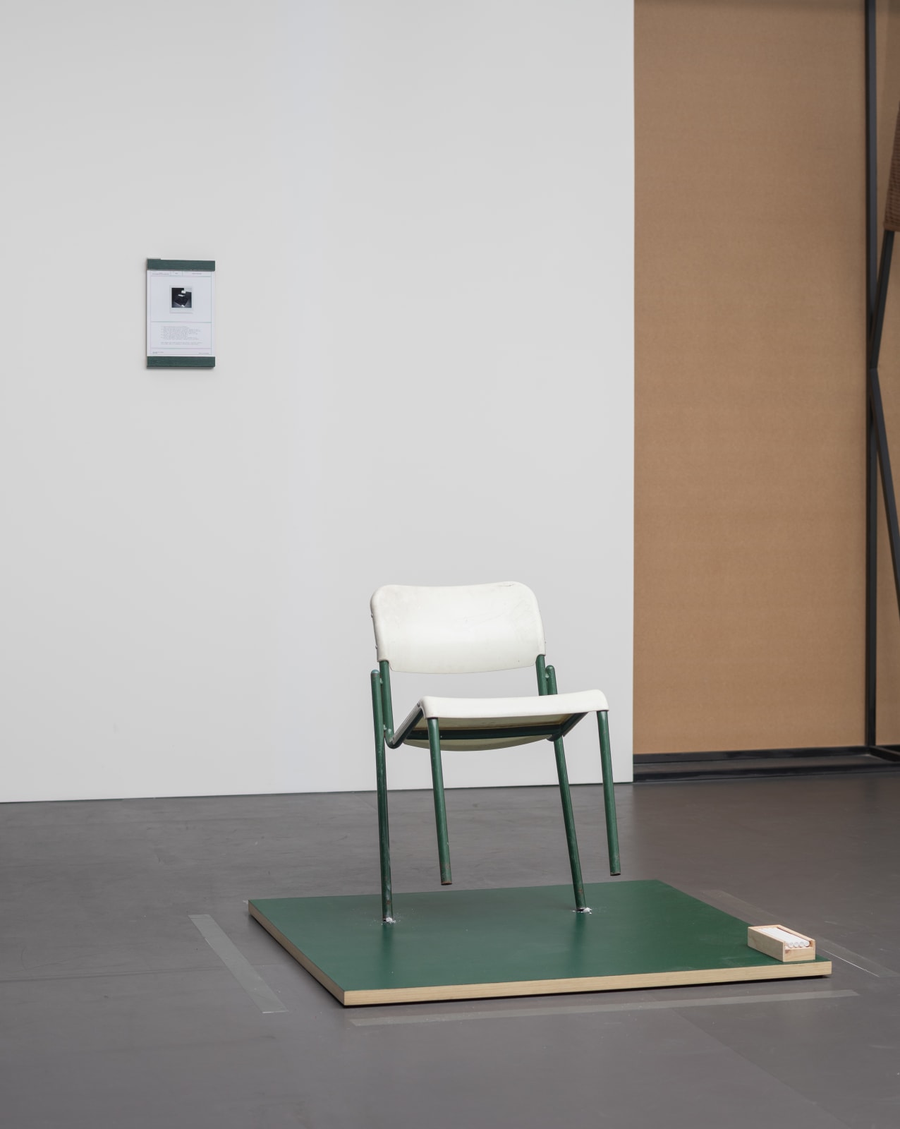 Cinthia Marcelle, R=0 [Homenagem aos secundaristas], 2022