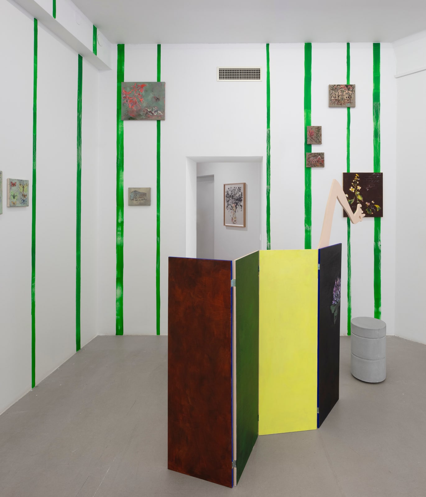 Anna Tuori, Anthozoa & Strombus arayaensis, 2024