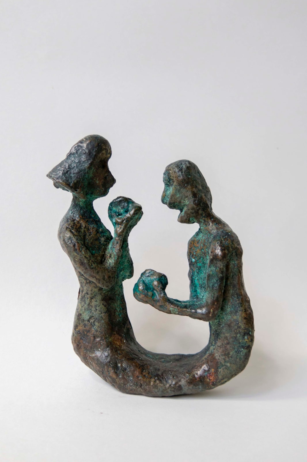 Kamin Lertchaiprasert, No Speaking, Drink tea, 2019