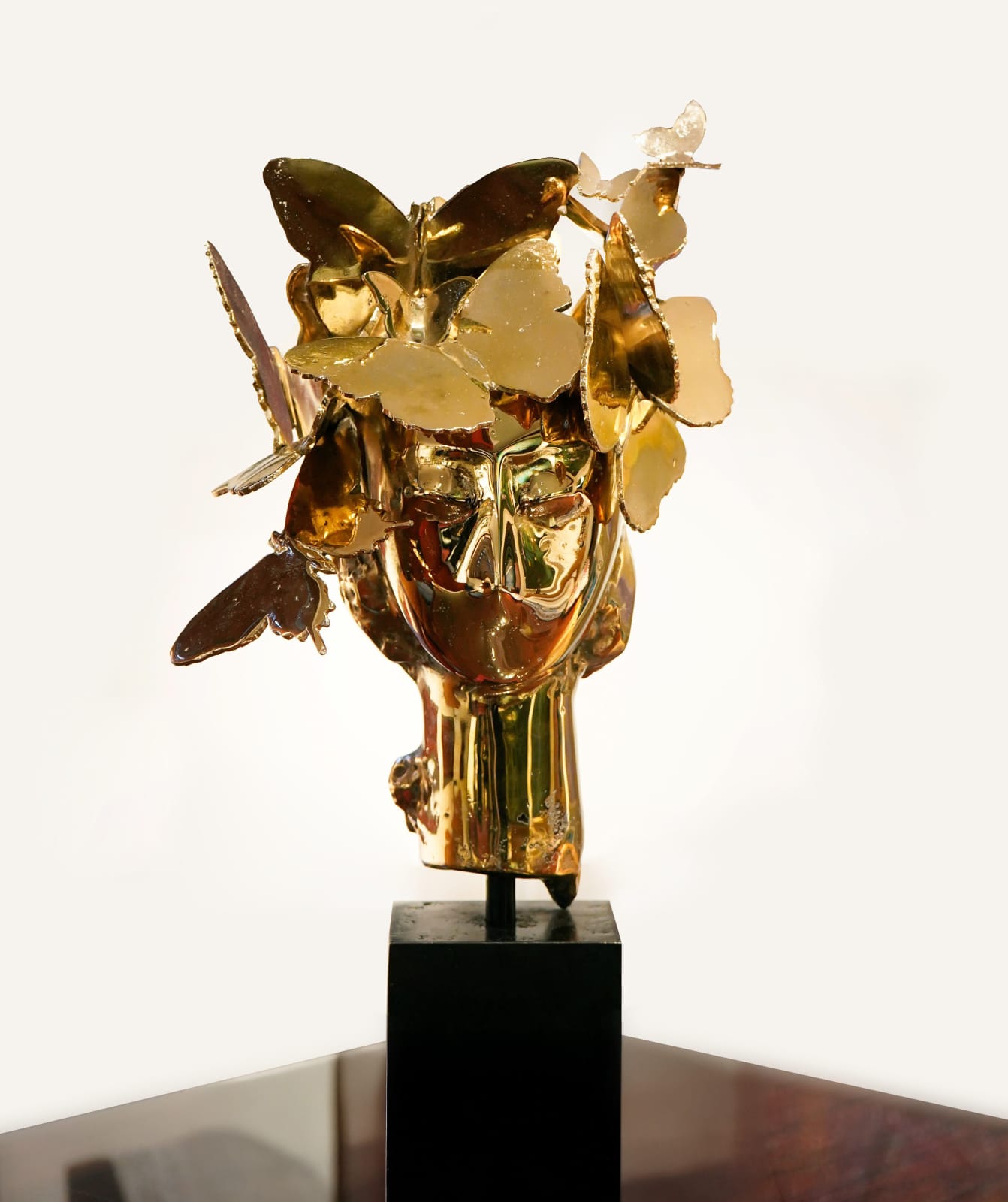 Manolo Valdes, Golden Iris II, 2021