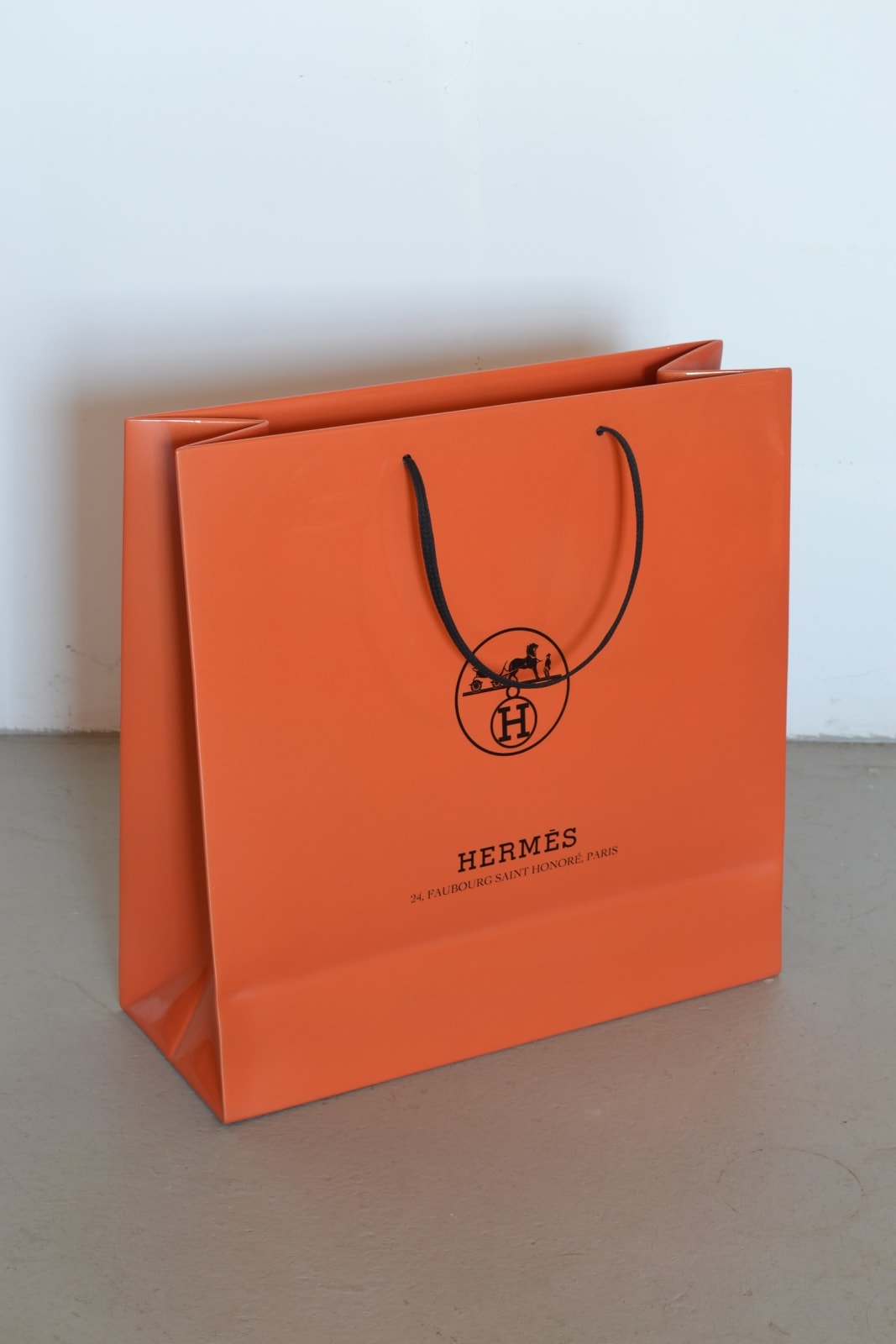 Jonathan Seliger, Little Black Reins (small Hermes), 2016