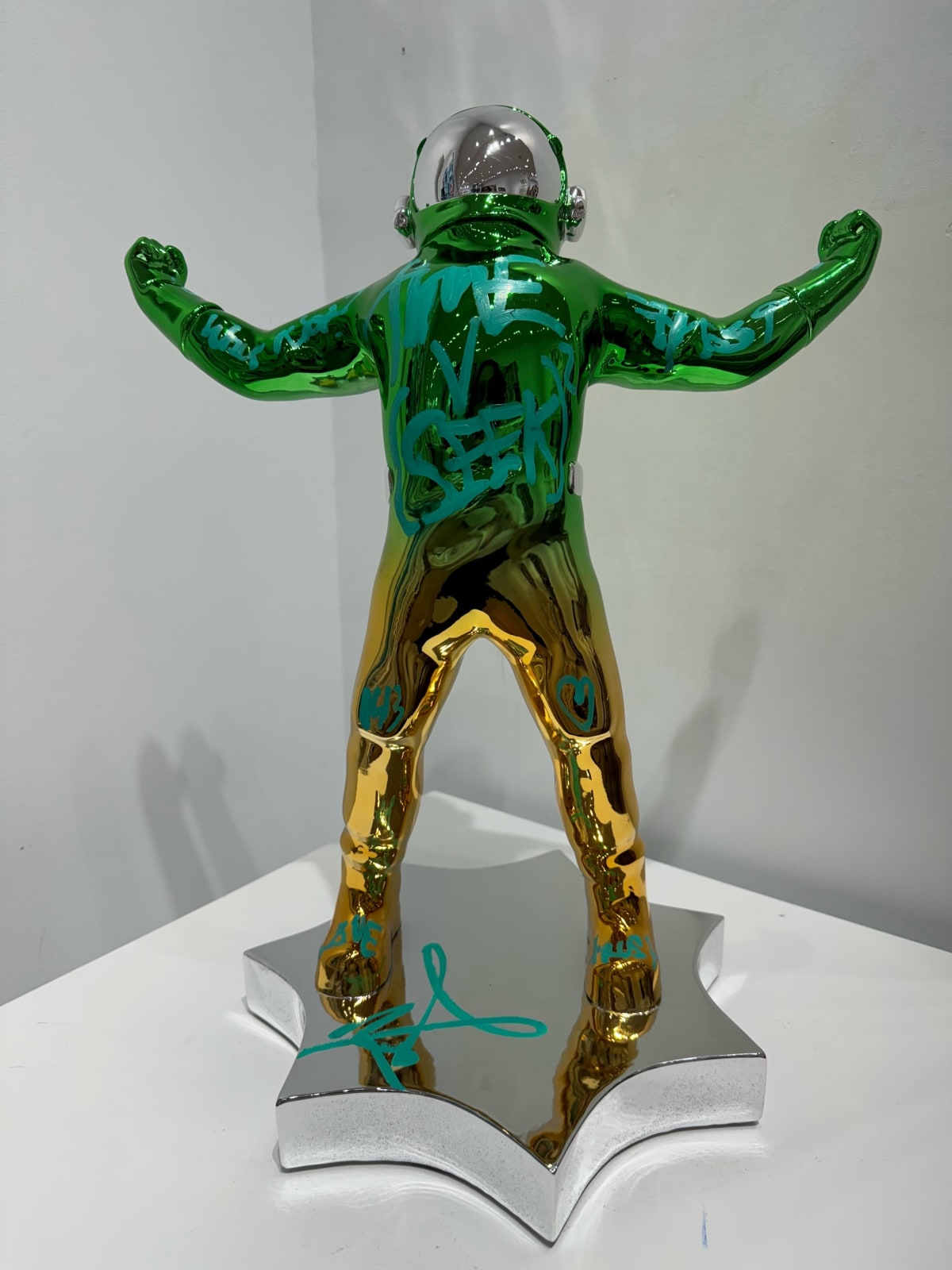 Brendan Murphy, Collectible - Wide Open (green) , 2024