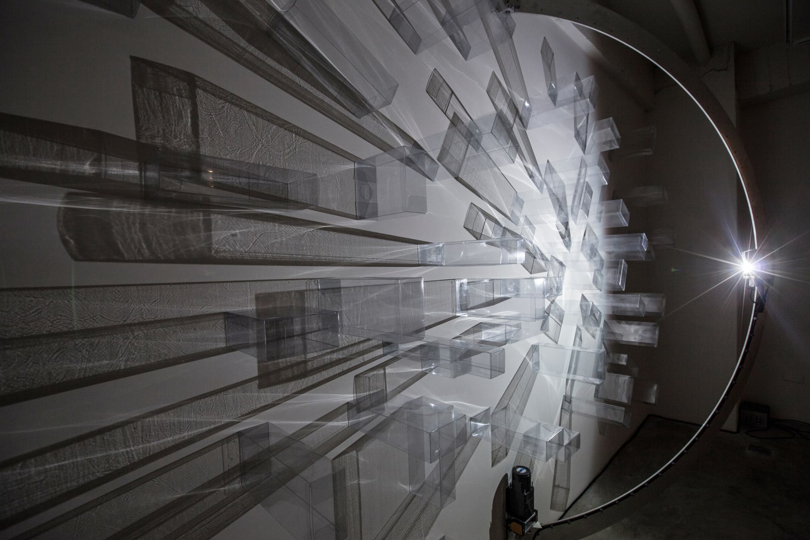Wu Chi-Tsung 吳季璁, Crystal City 007 水晶城市 007, 2010