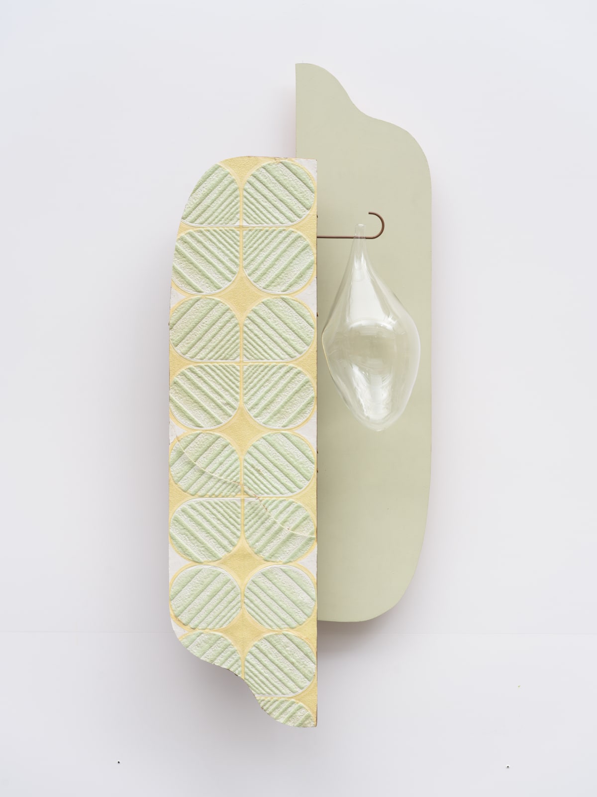 Steph Huang 黃麗音, On Kennington Road, 2025