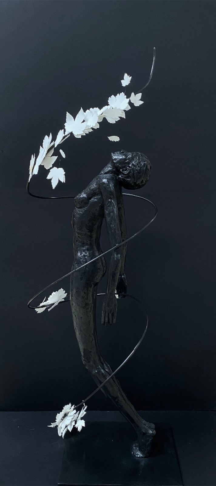 Laurence Perratzi, Momentum, 2025