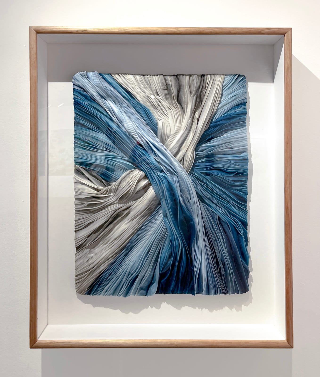 Karen Davis & Pepa Martin, Waves at Thirroul , 2025