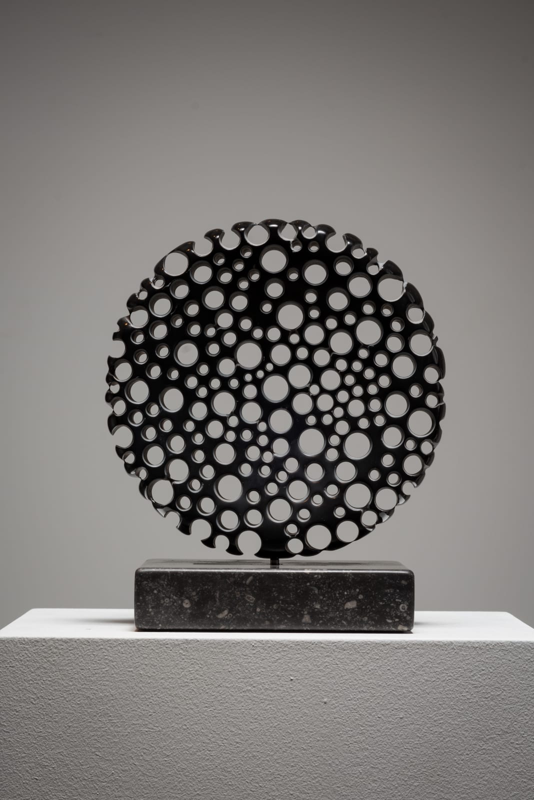 MATTHIAS CONTZEN, Black Light, 2015