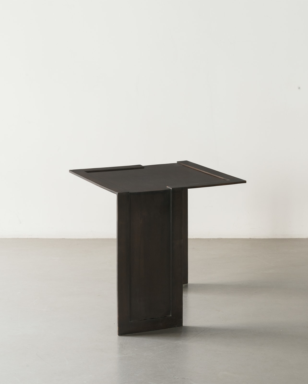 ERIC SCHMITT, Guéridon / Side table Pliage