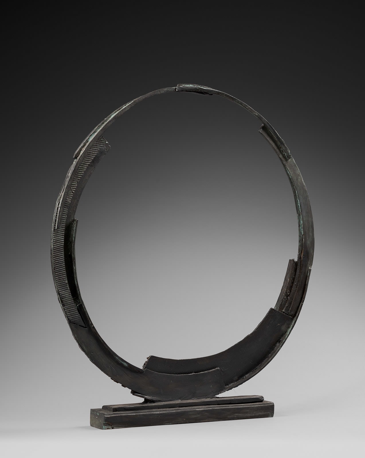 BRUNO ROMEDA, Untitled (cerchio), 2016