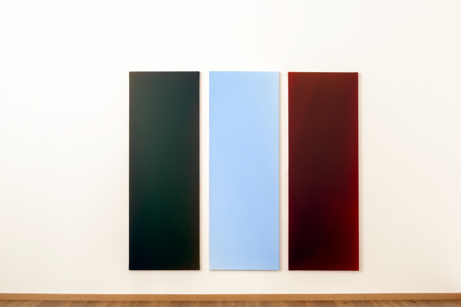 Renate Balda, von links nach rechts: 200A (Dunkel-Grünbraun), 231A (Ultramarin), 232A (Karmin dunkel), 2012-16