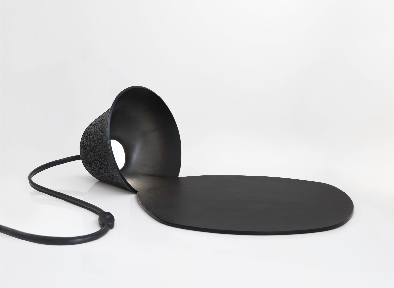 Bina BAITEL, SHAGREEN Lampe à poser, 2012