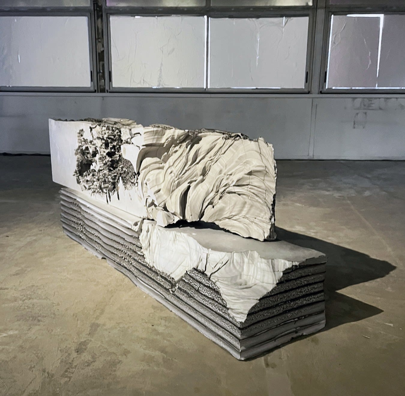 Anita MOLINERO, Sans titre (Tarmac), 2013
