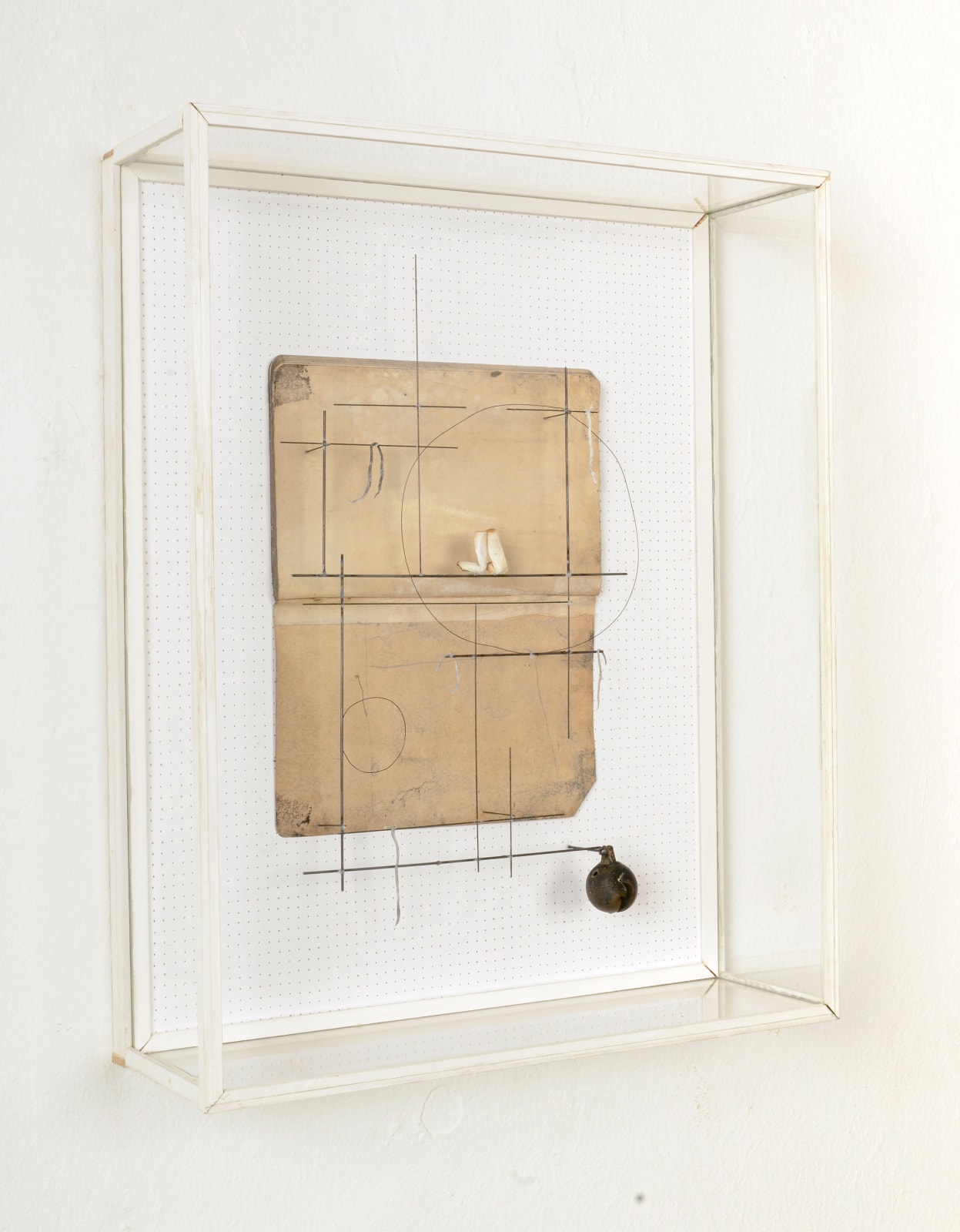 Simon Hehemann, Keine Schönheit ohne Haken, 2022