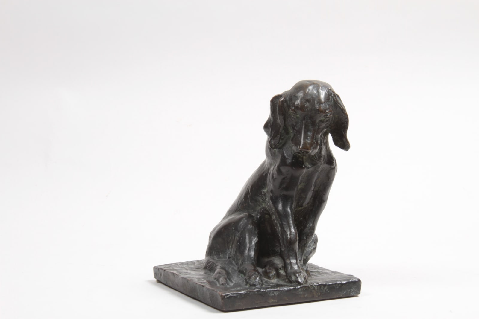 Geneviève Margueritat, Chien assis