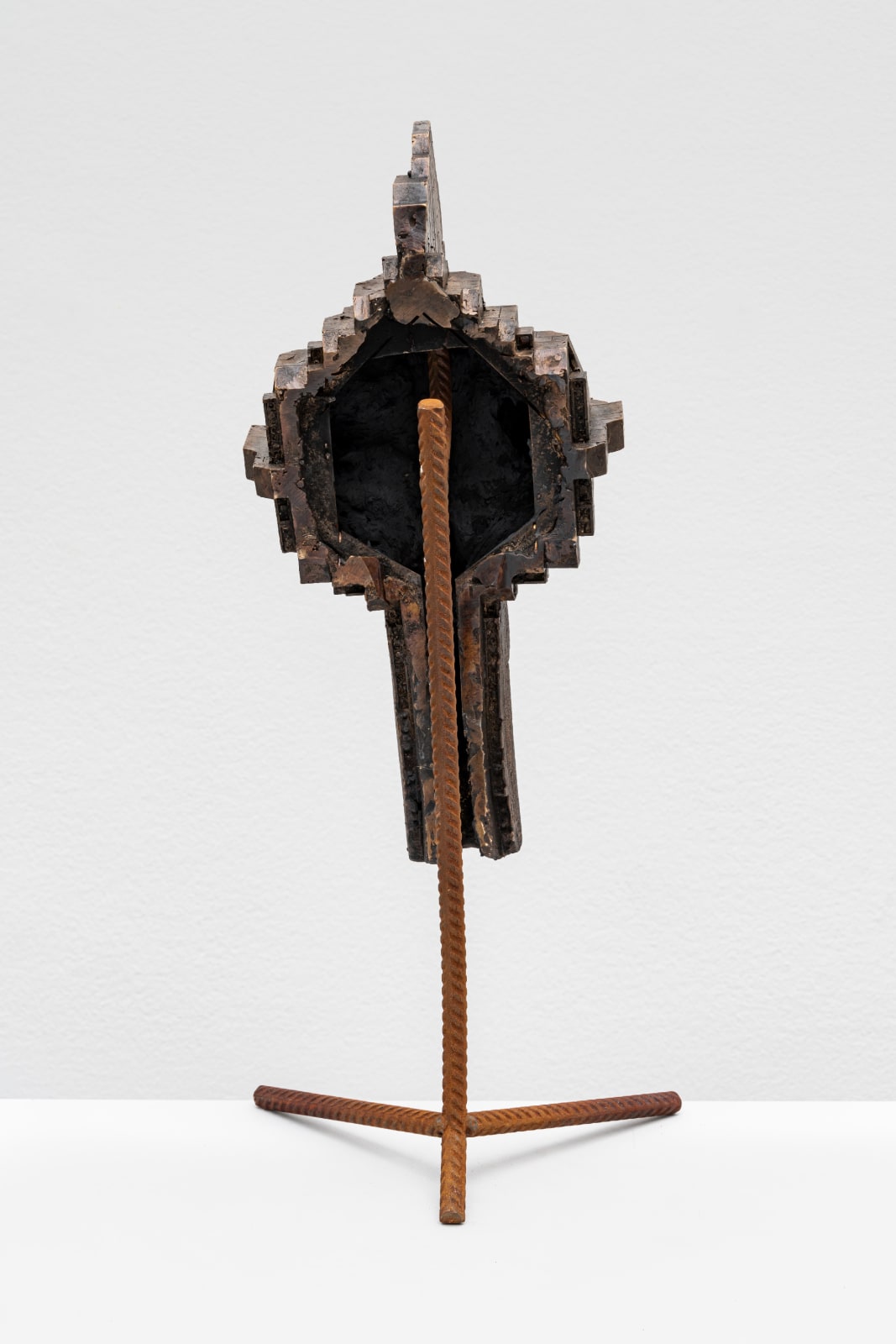CHRISTIAN GONZENBACH, Bygglek (Songye), 2020
