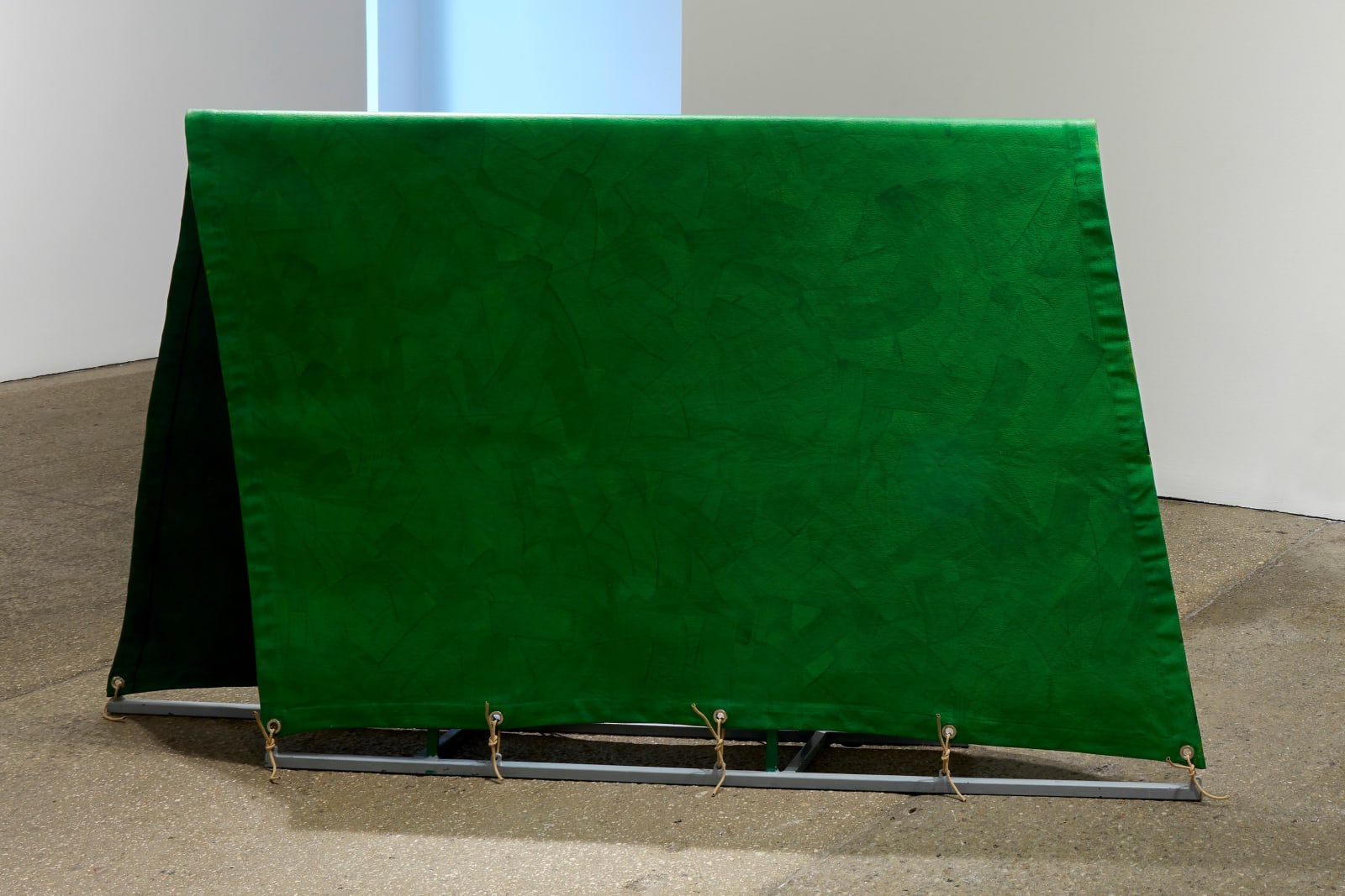 Cildo Meireles, Tenda de Chão [Ground Tent], 1986 / 2023