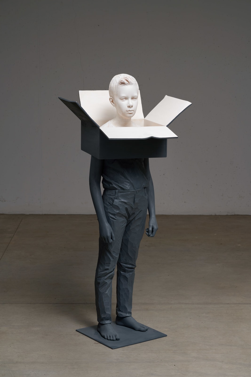 Willy Verginer, White Box, 2020