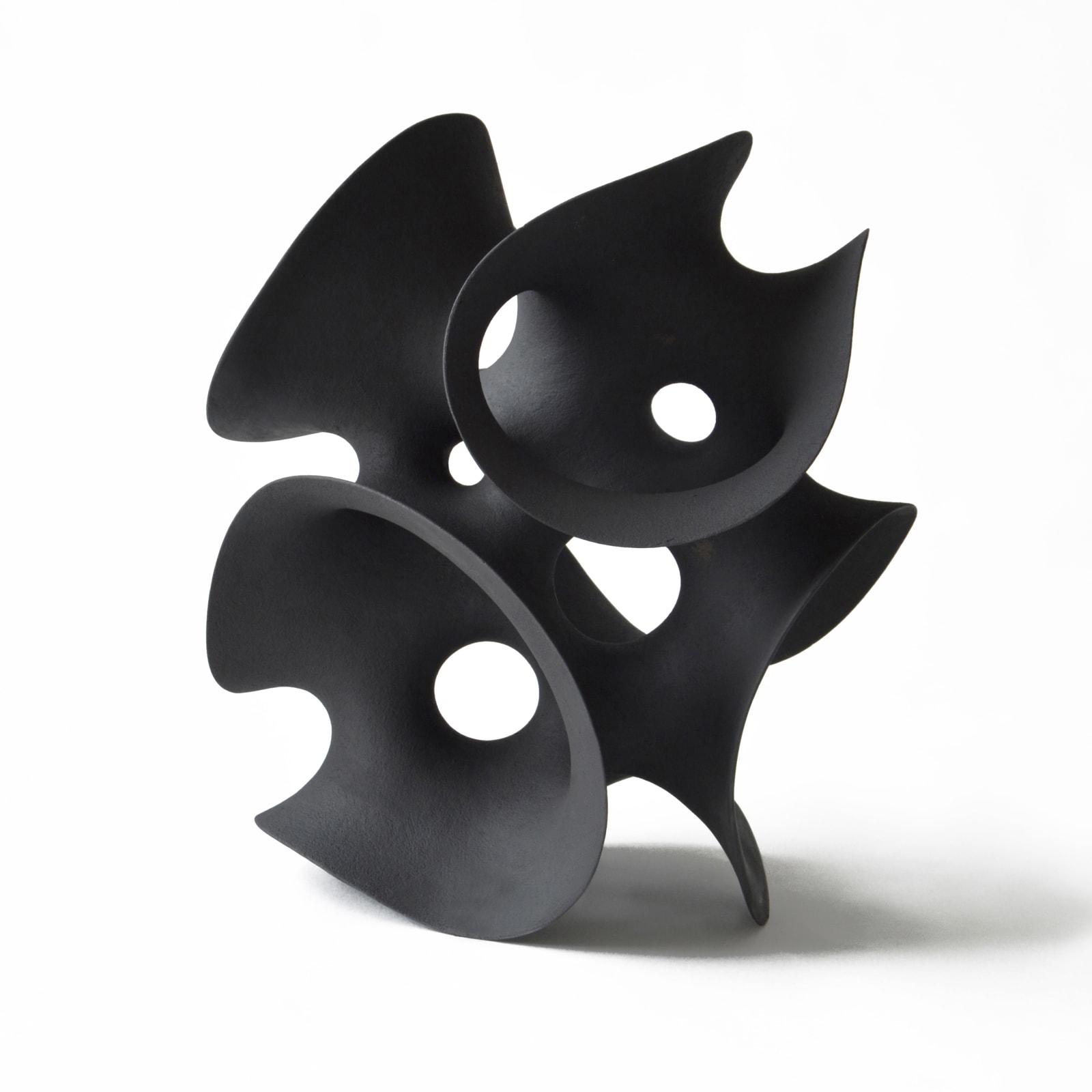 Eva Hild, Clasp, 2017