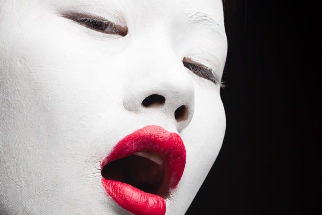 Martin Rondeau, Geisha Singing, 2021