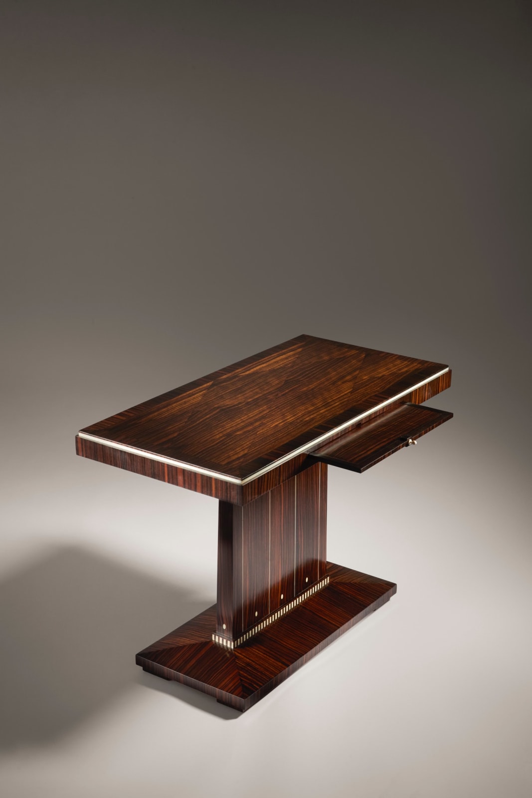 JACQUES-ÉMILE RUHLMANN, 'JAPONAISE' SIDE TABLE, c. 1918-1920
