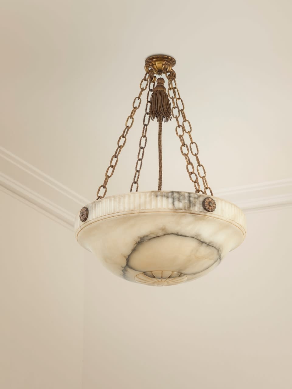 TRAVAIL FRANÇAIS, Pair of chandeliers, c. 1920