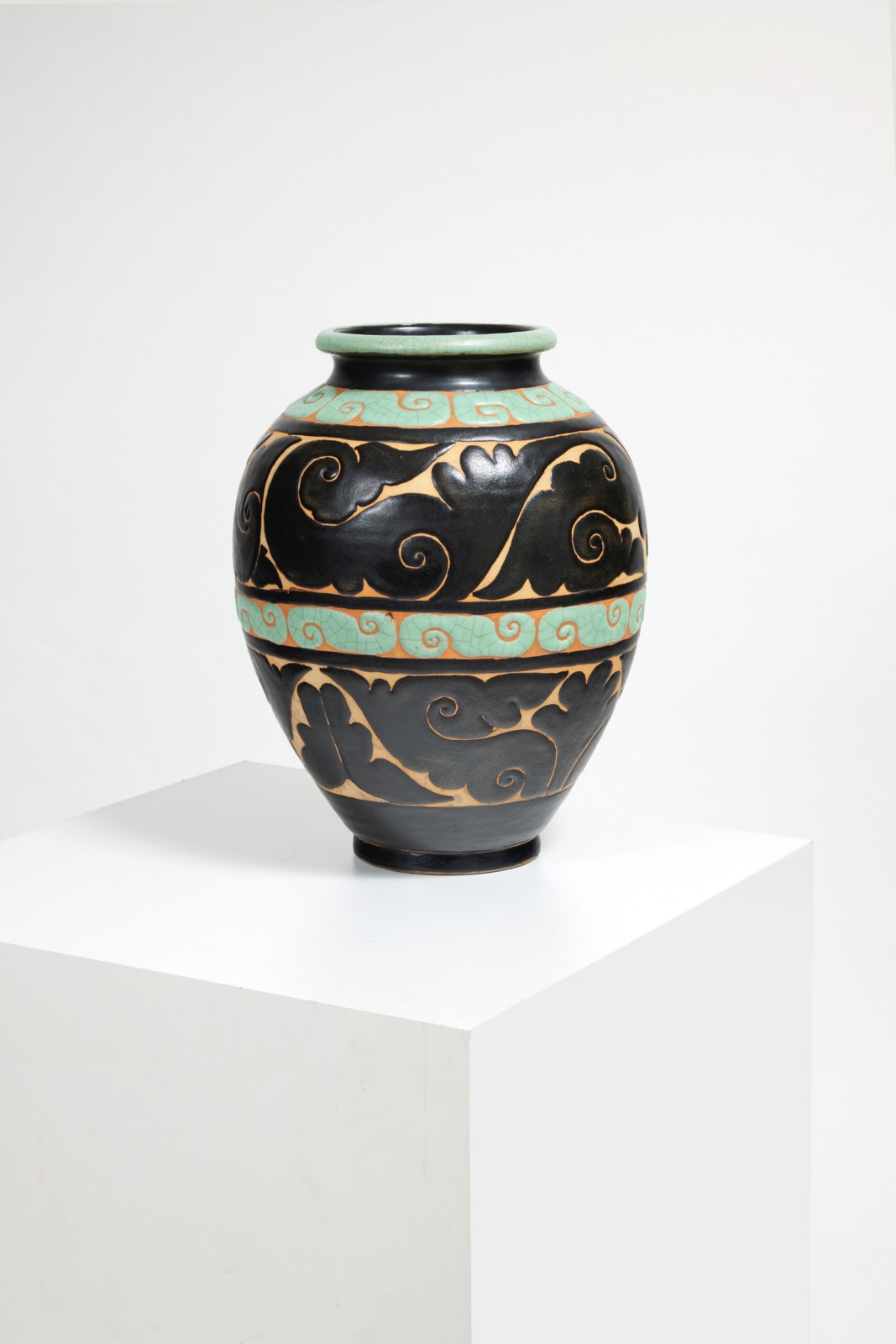 RENÉ BUTHAUD, VASE, c. 1925