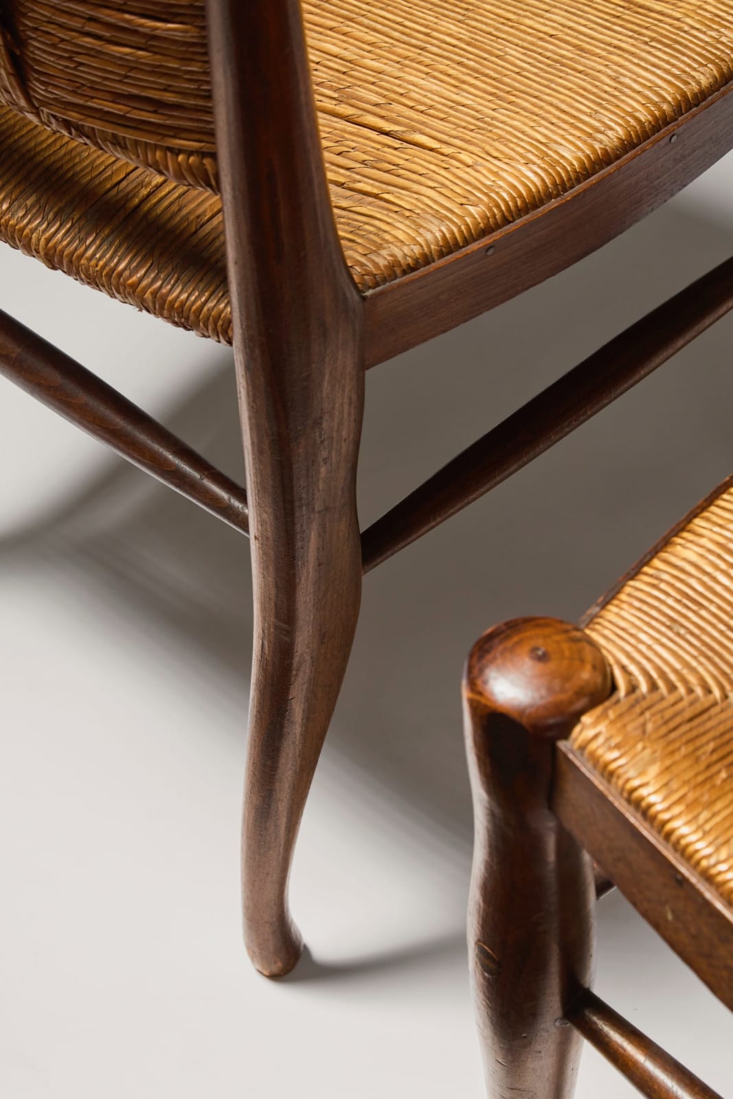 JACQUES-ÉMILE RUHLMANN, "RENDEZ-VOUS DES PÊCHEURS DE TRUITES" CHAIRS , c. 1932