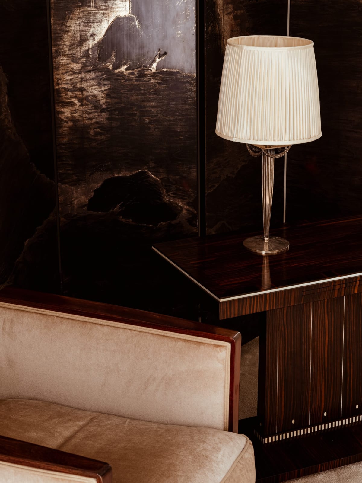 JACQUES-ÉMILE RUHLMANN, 'JAPONAISE' SIDE TABLE, c. 1918-1920